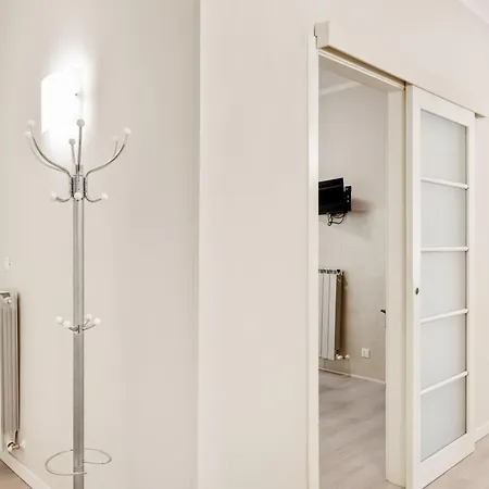 Апартаменты Luni Mare Bright Terrace Flat With Parking *